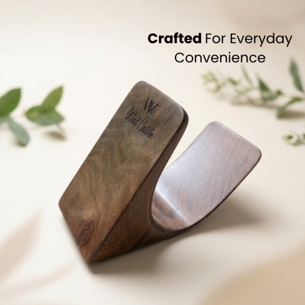 Curve Magnetic Phone Stand